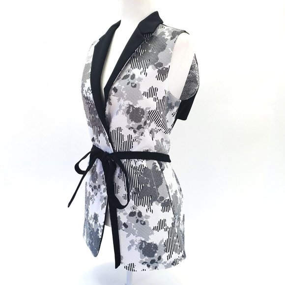 Isola Marras Vest Belted Open Black & White Blouse Top Elegant Gilet Italy 40/8 - Picture 2 of 6